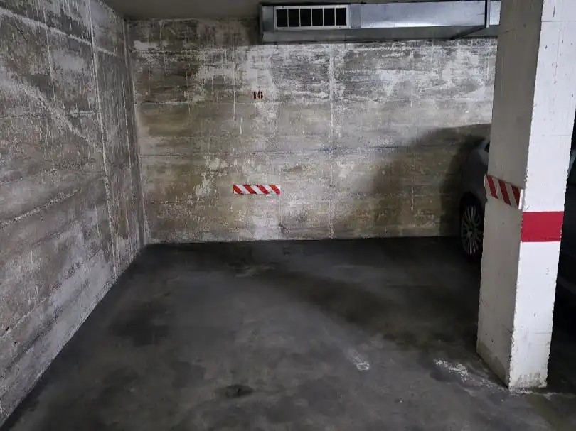 Einzelparkplatz zum Verkauf in calle joan miró 6, imagen 5