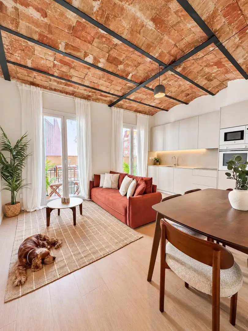 Flat with balcony for sale in Carrer MONISTROL, imagen 2