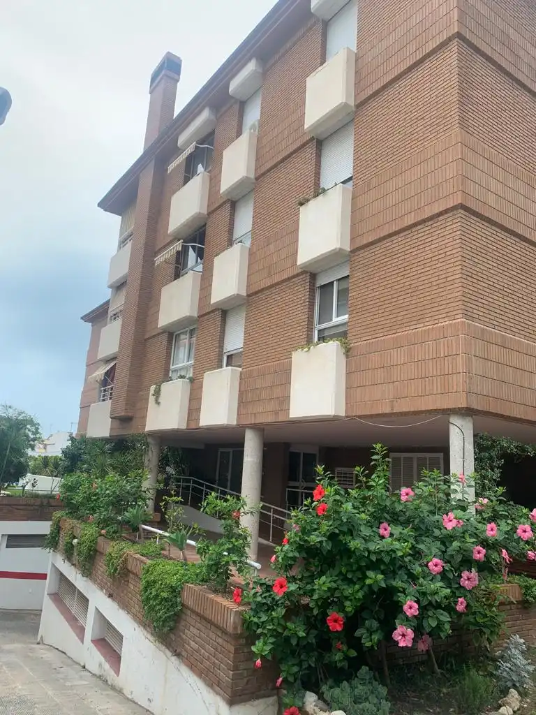Außenansicht von Wohnung zur Miete in Málaga mit Gemeinschaftspool