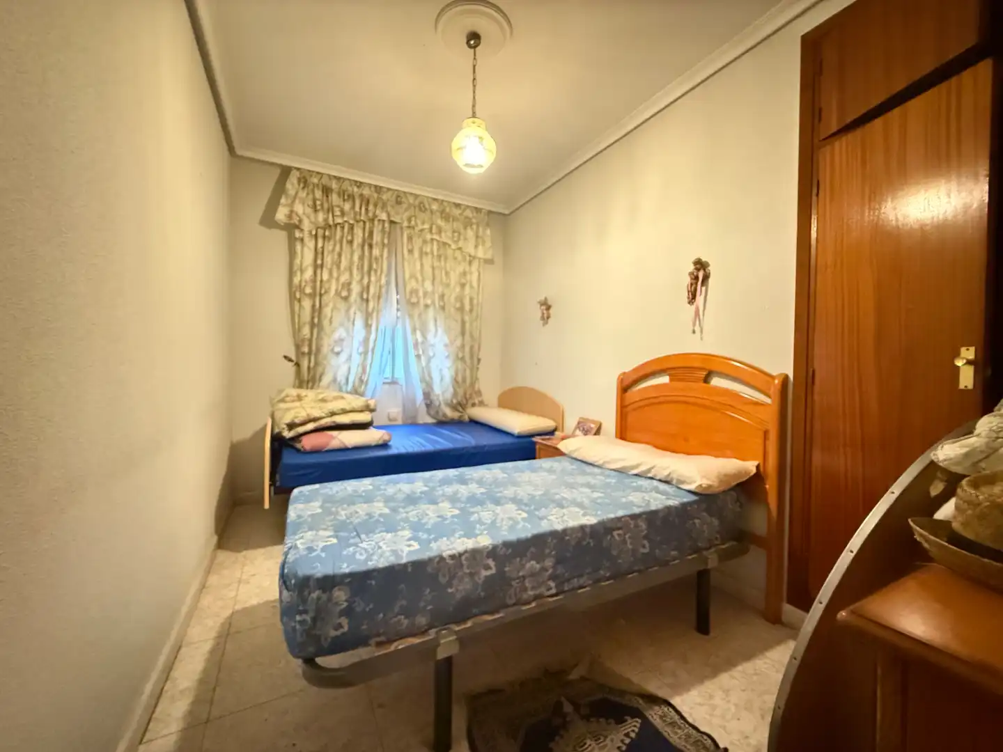 Bedroom of Flat for sale in Plasencia  with Furnished, Oven and Washing machine