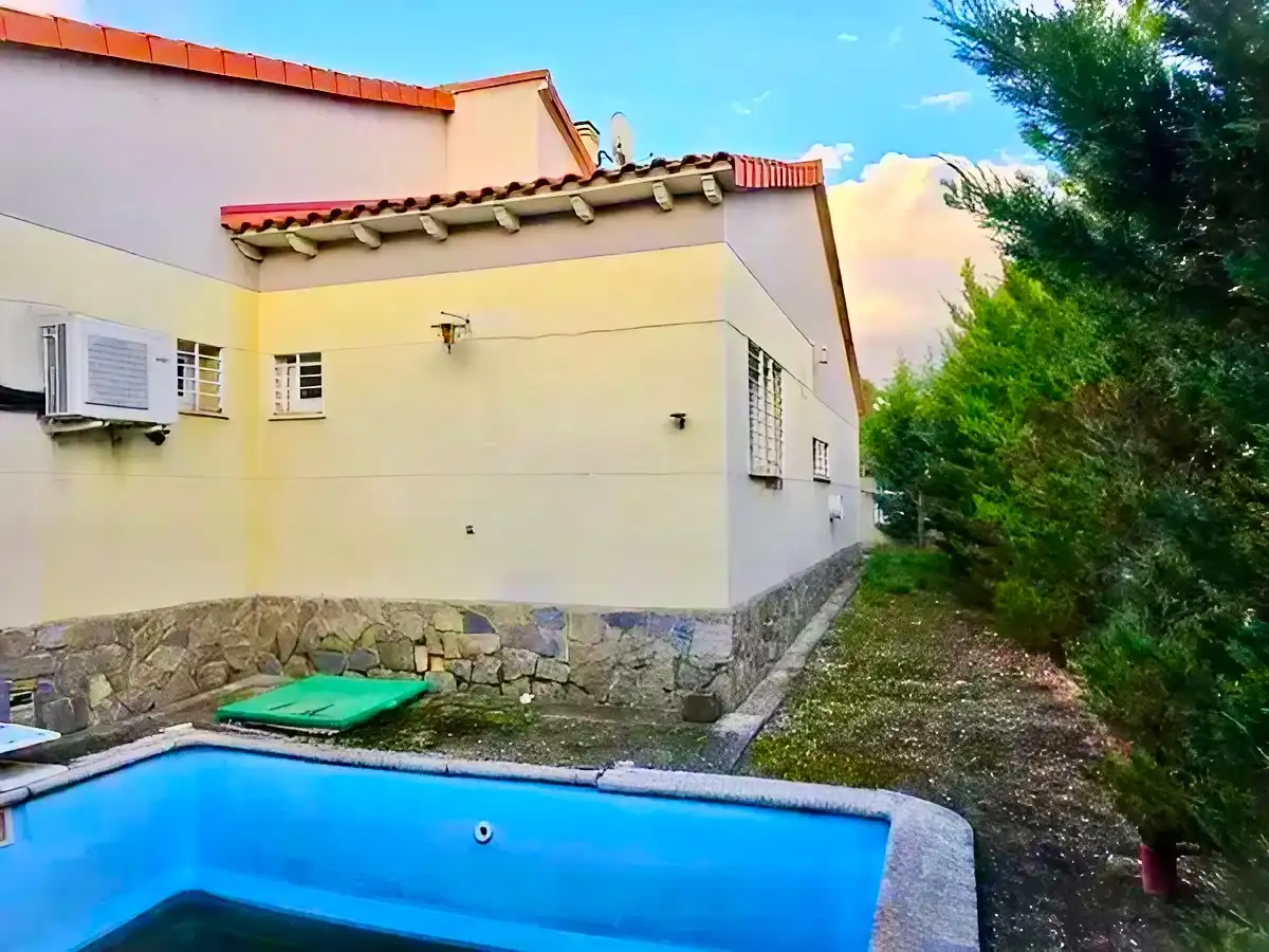 Chalet con jardín en venta en Calle Mayor 1, imagen 23