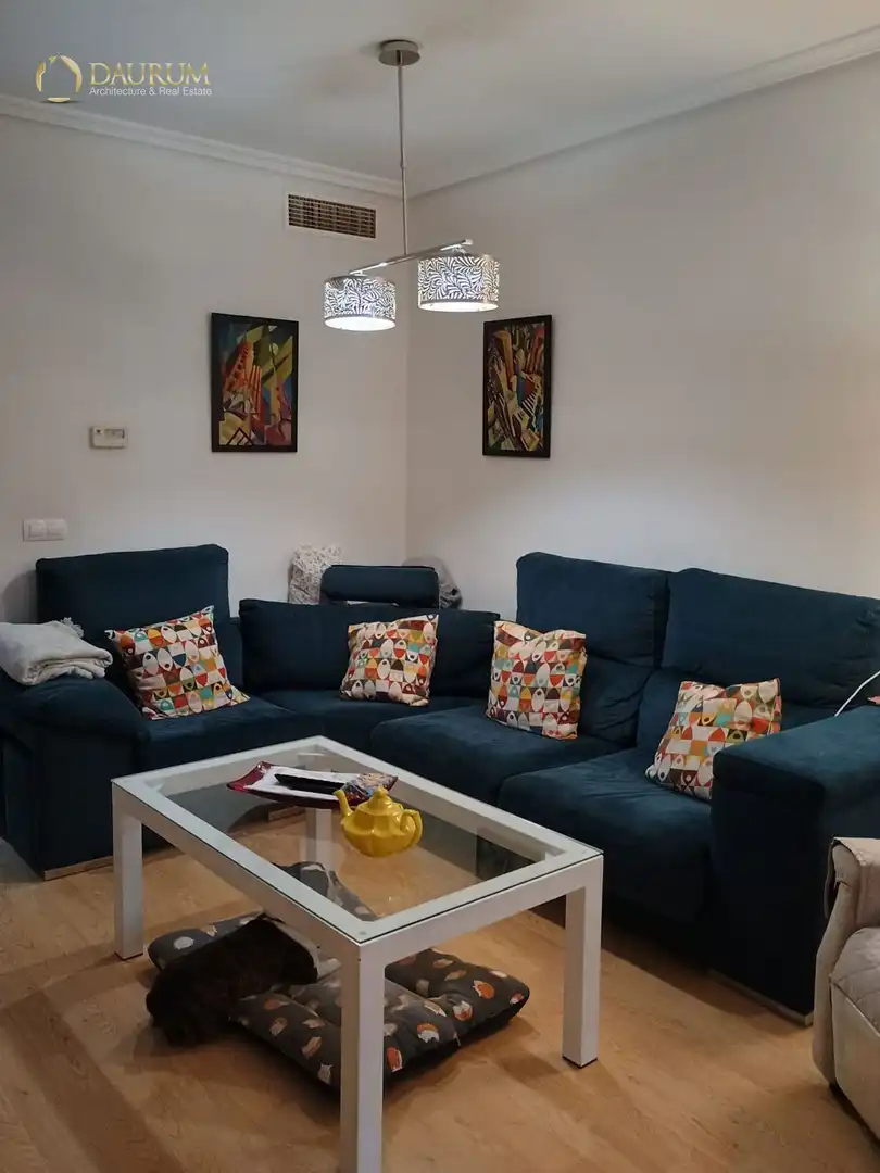 Sala de estar de Piso en venta en Mairena del Aljarafe con Aire acondicionado, Terraza y Trastero