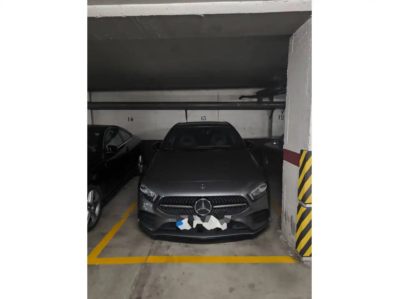 Parking de Piso en venta en León Capital  con Calefacción, Parquet y Terraza