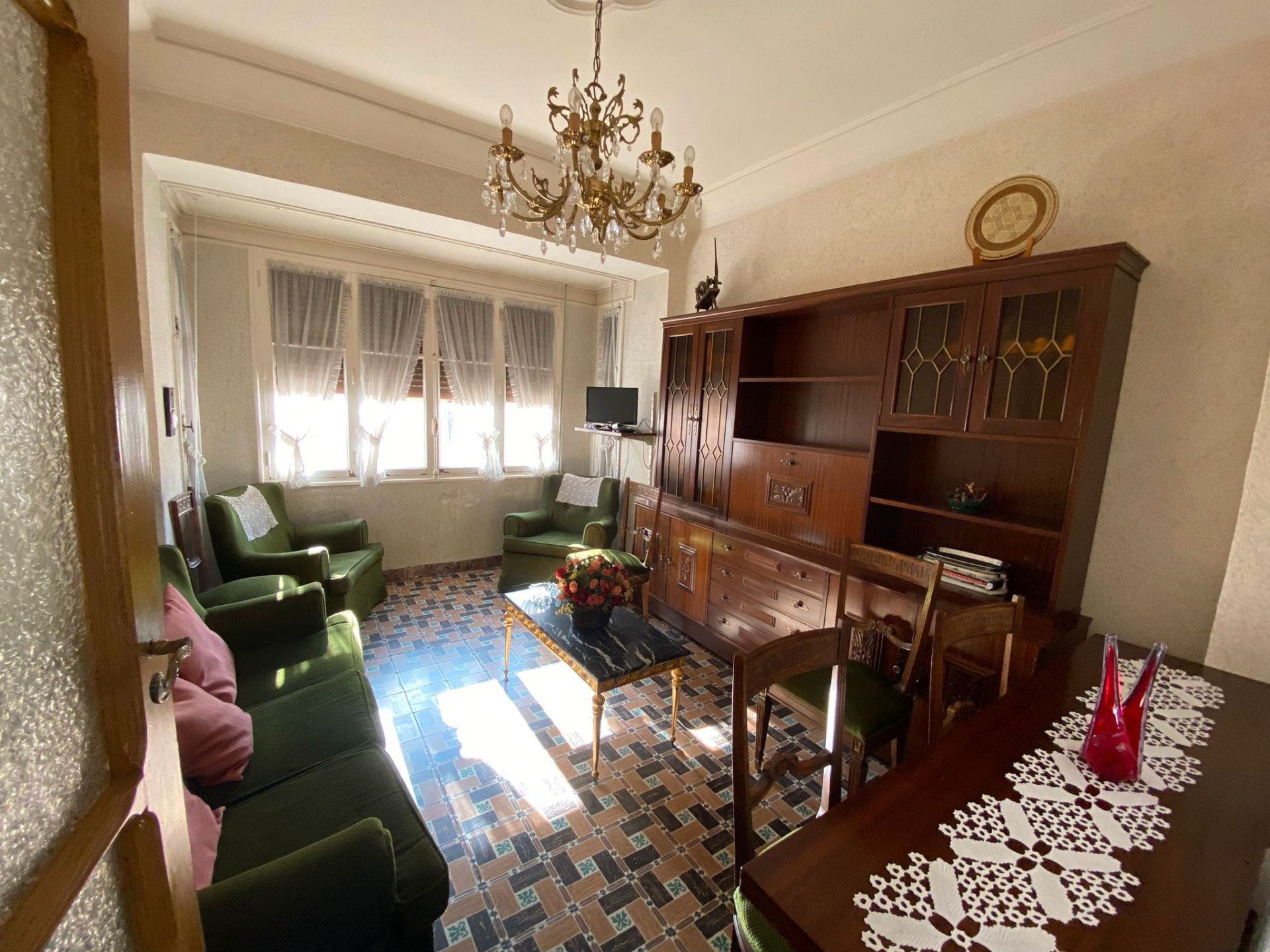 Sala d'estar de Dúplex en venda en Lerma amb Calefacció, Terrassa i Traster
