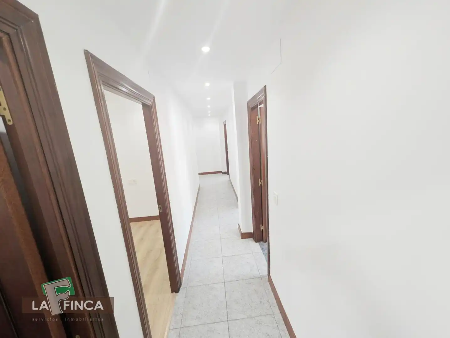 Flat for rent in Oviedo   with Heating