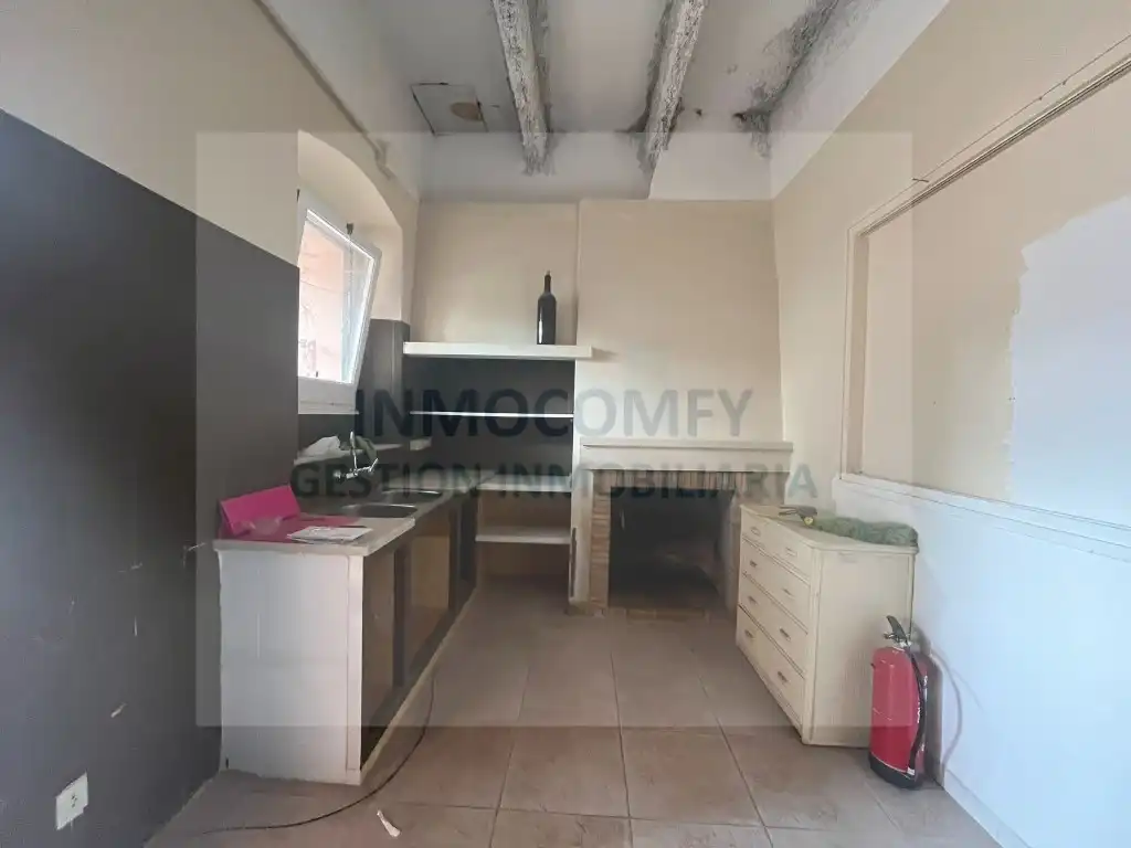 Kitchen of Houses for sale in La Bisbal d'Empordà