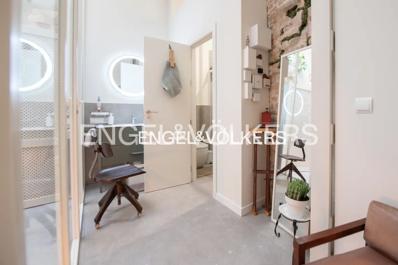 Apartments for sale in Sevilla  with Heating