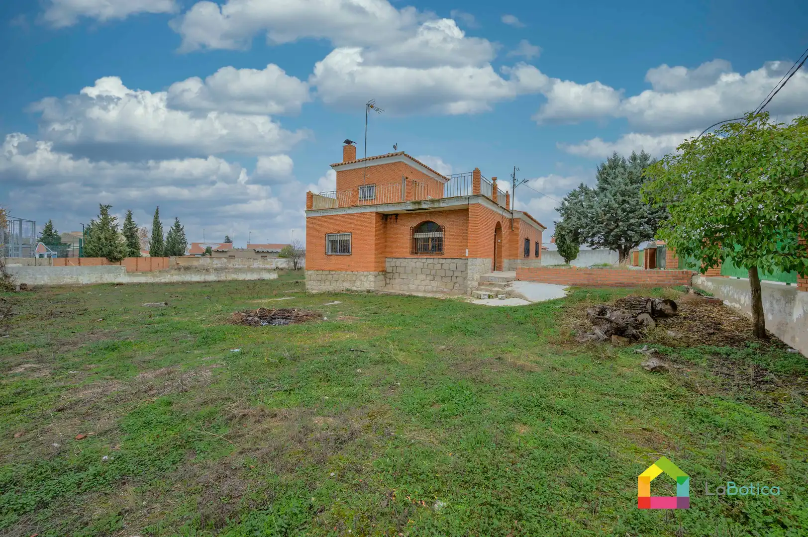 Jardí de Casa o xalet en venda en Ajofrín amb Jardí privat i Terrassa