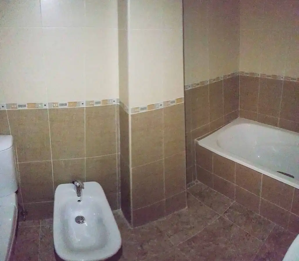 Baño de Dúplex de alquiler en Medina de Rioseco con Calefacción