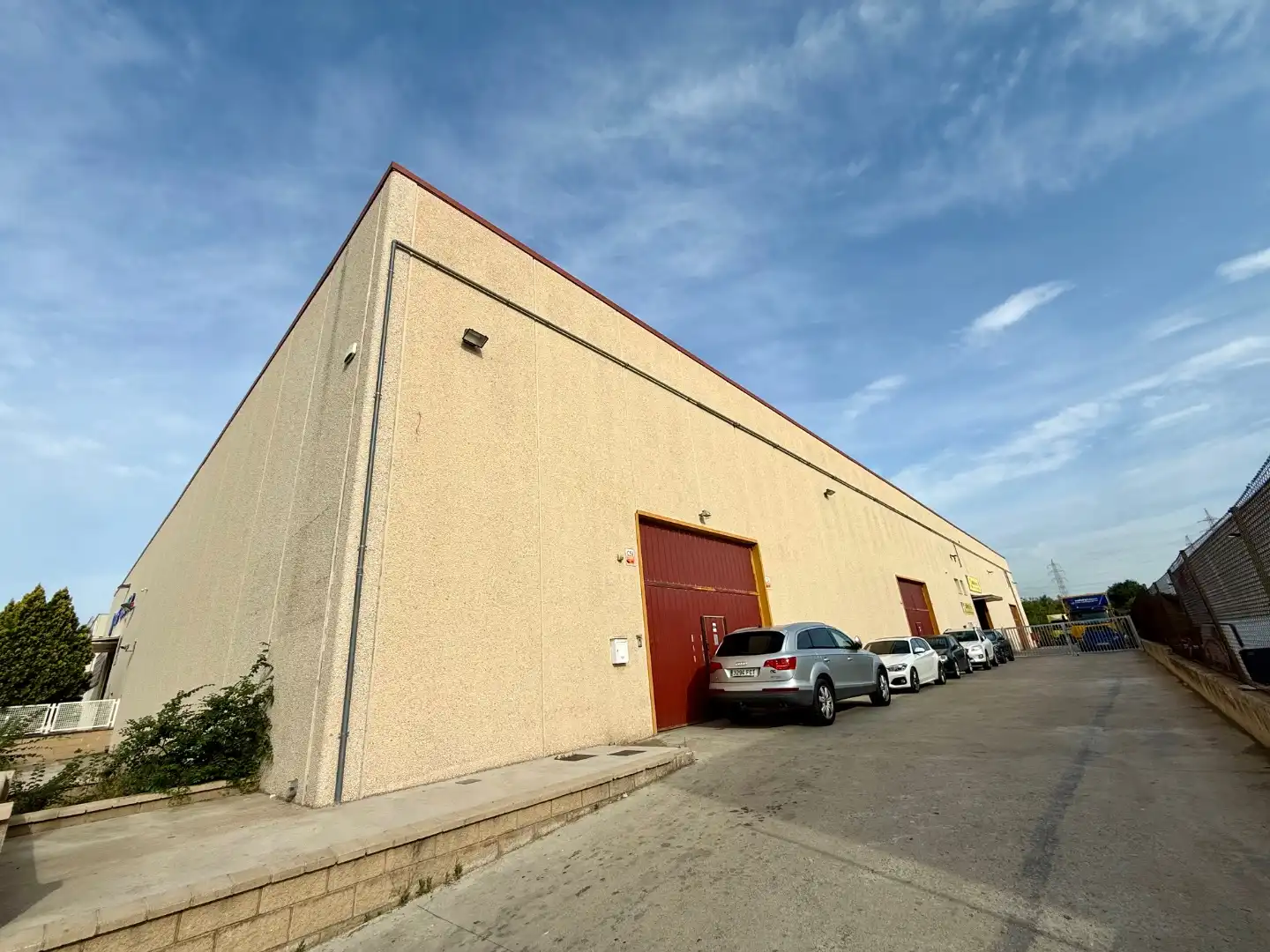 Nave industrial en alquiler en Coure 37