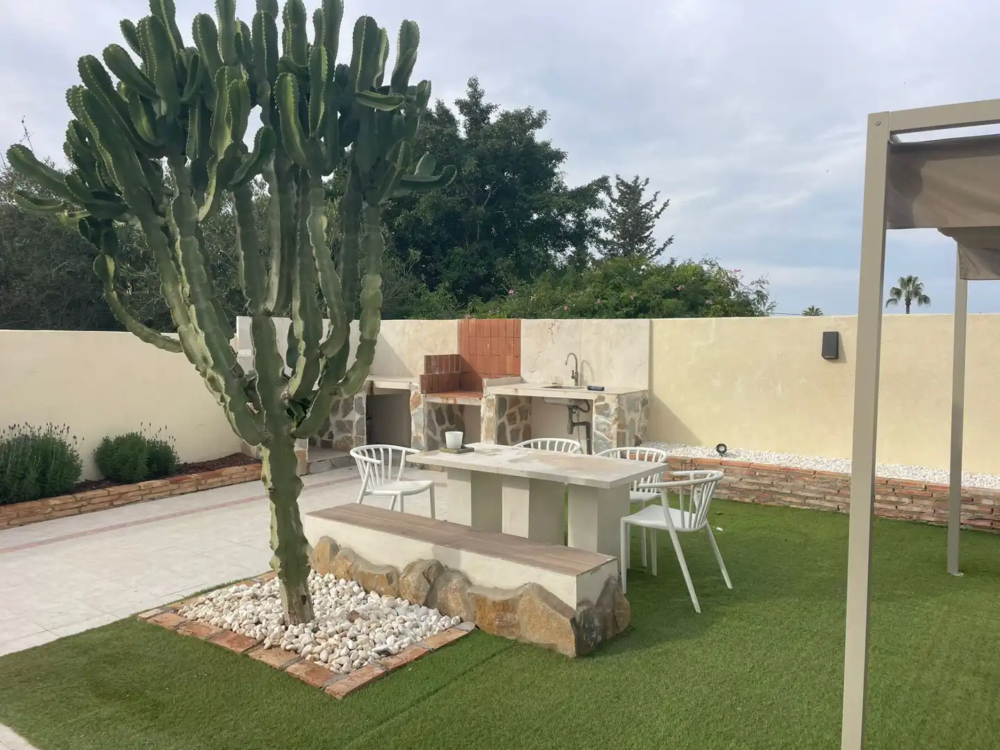 Terrassa de Casa o xalet en venda en Orihuela amb Aire condicionat, Calefacció i Jardí privat