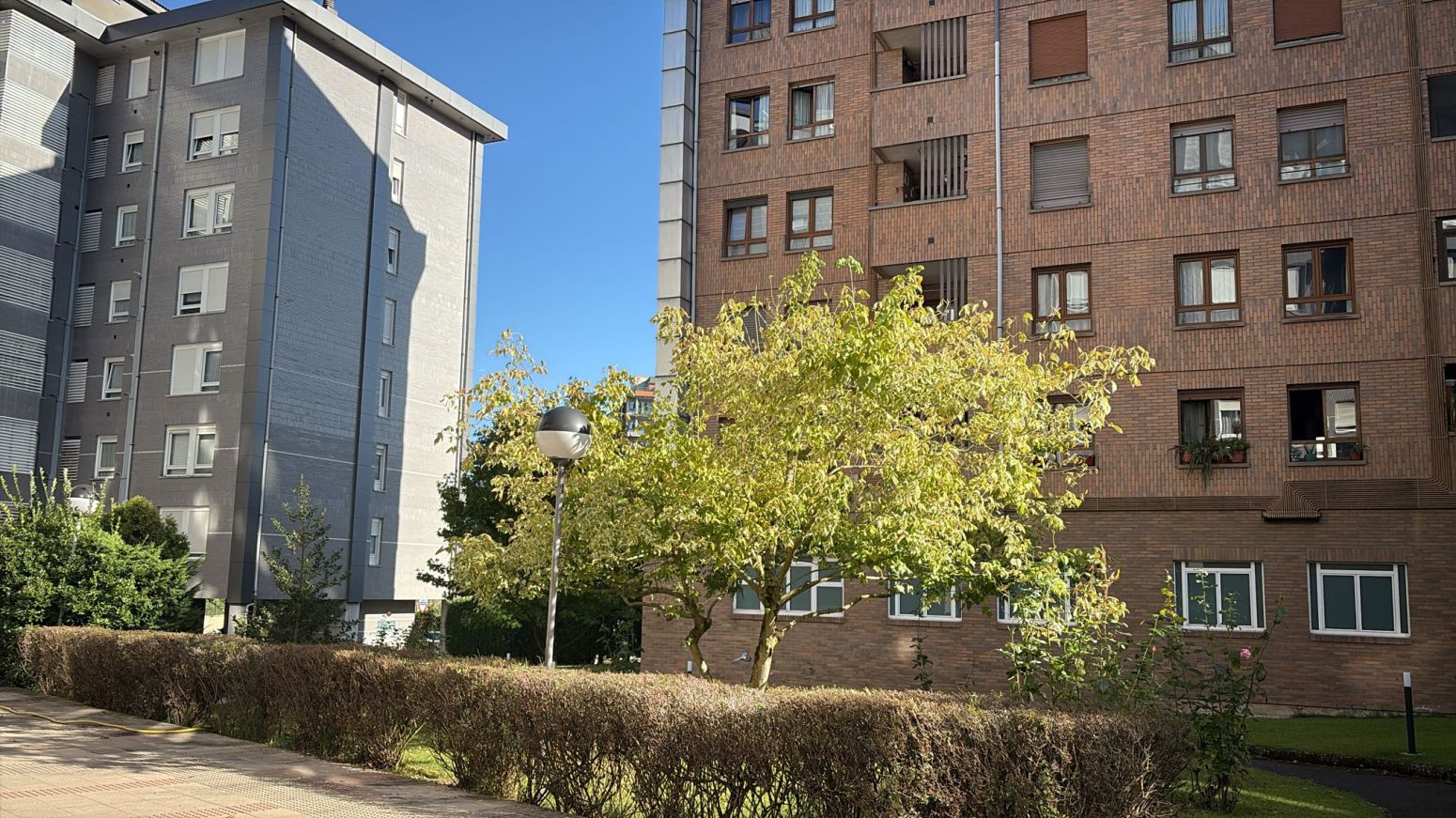 Exterior view of Flat to rent in Oviedo   with Heating, Parquet flooring and Storage room