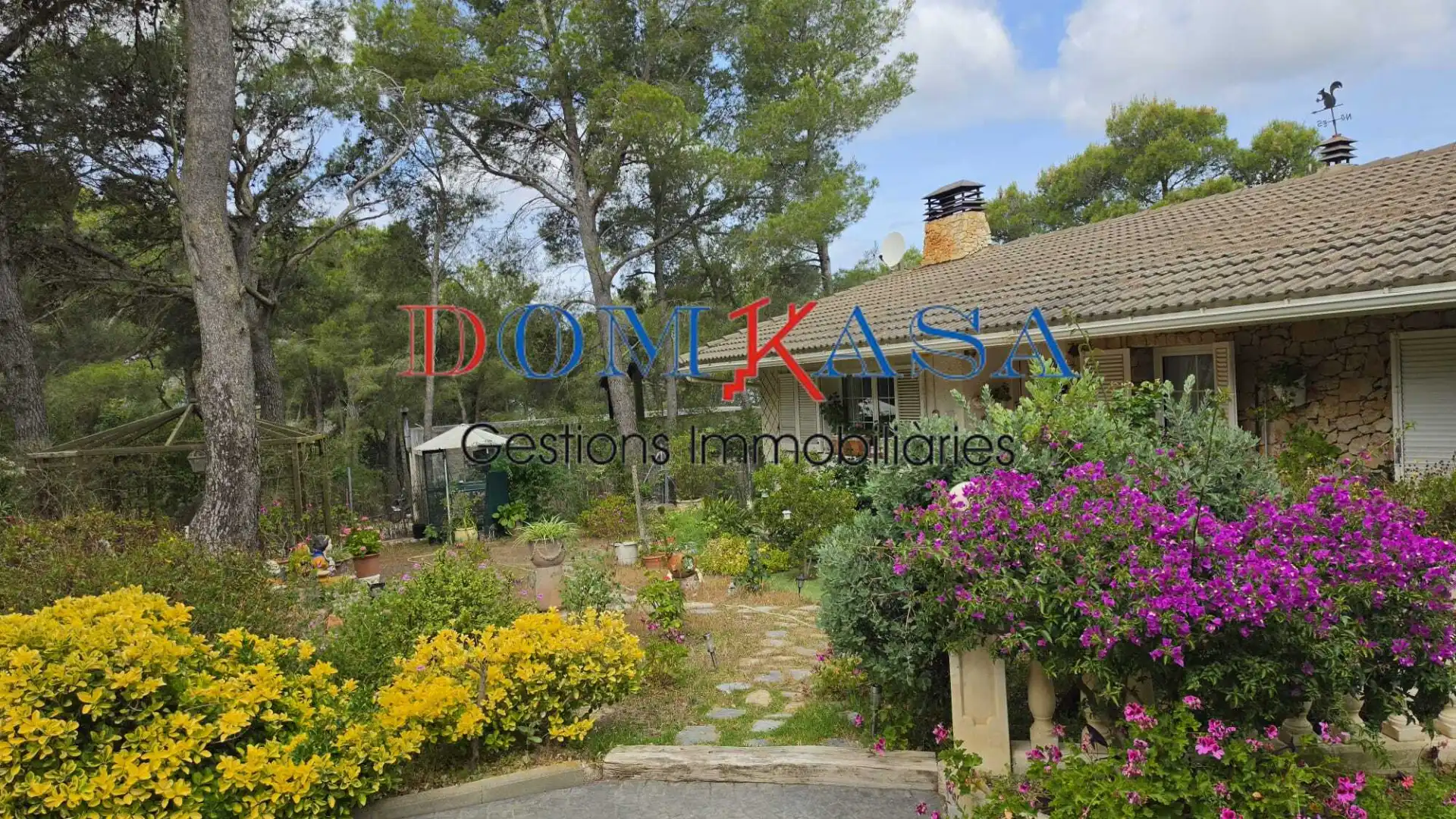Vista exterior de Casa o chalet en venta en Tortosa con Terraza, Piscina y Amueblado