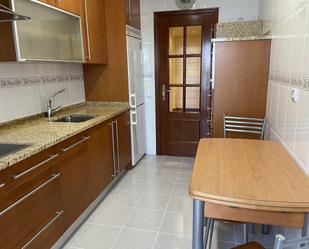 Cuina de Apartament en venda en  Logroño amb Calefacció, Parquet i Terrassa