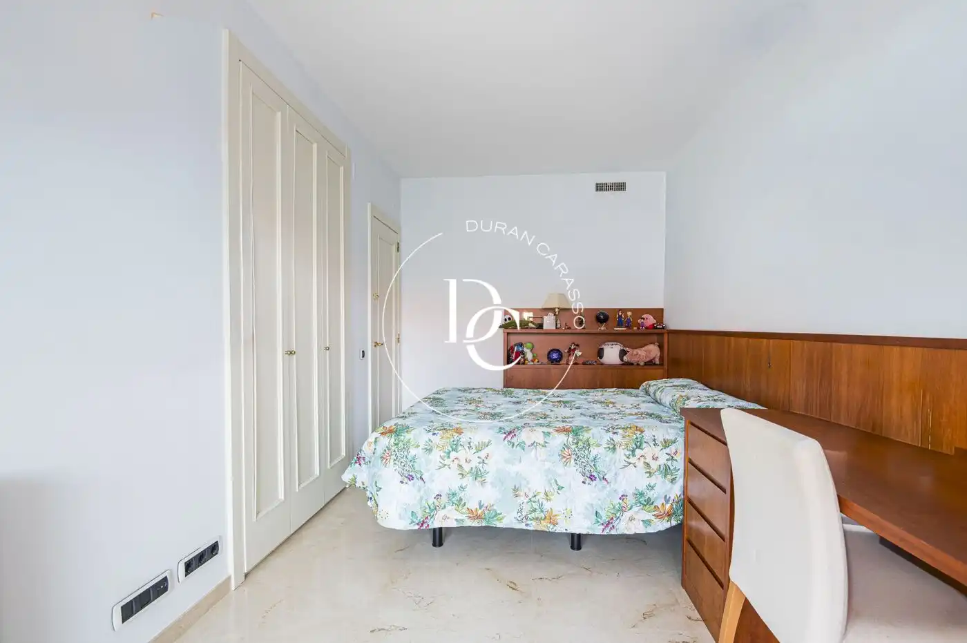 Bedroom of Duplexes for sale in Sitges  with Air Conditioner, Heating and Private garden