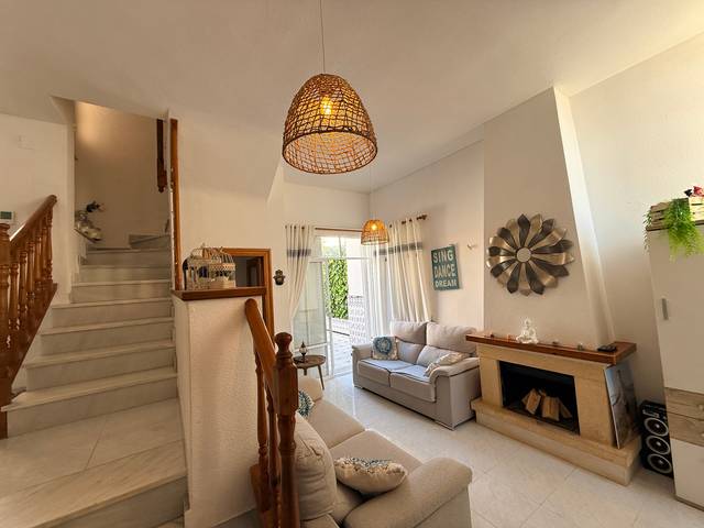 Casa adosada en Venta en Calle Ribalta en Islas Menores - Mar de Cristal