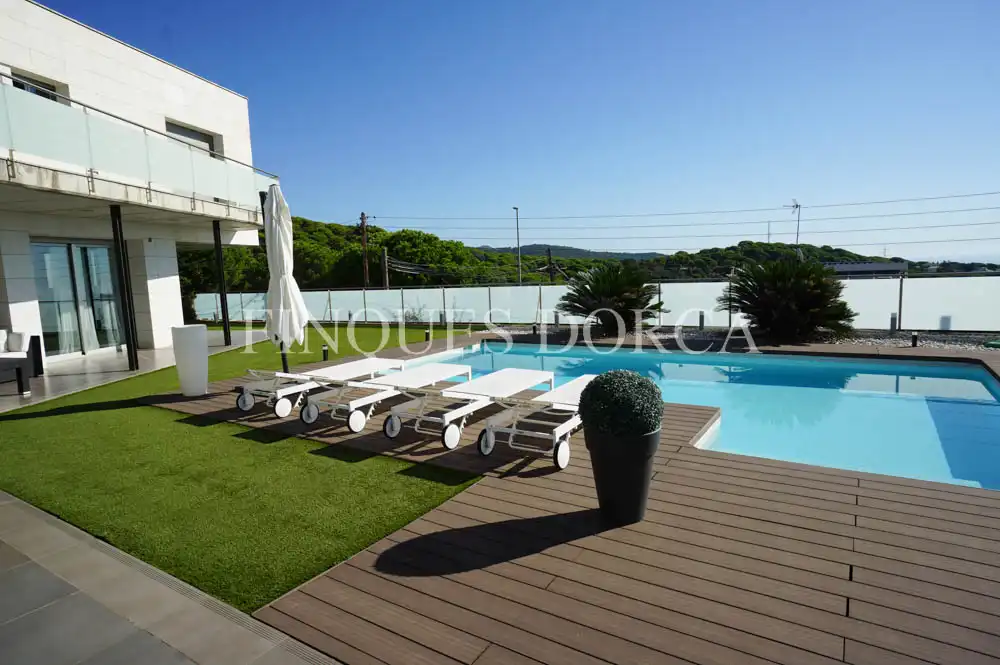 Villa con terrazza in vendita a Argentona Est, imagen 2