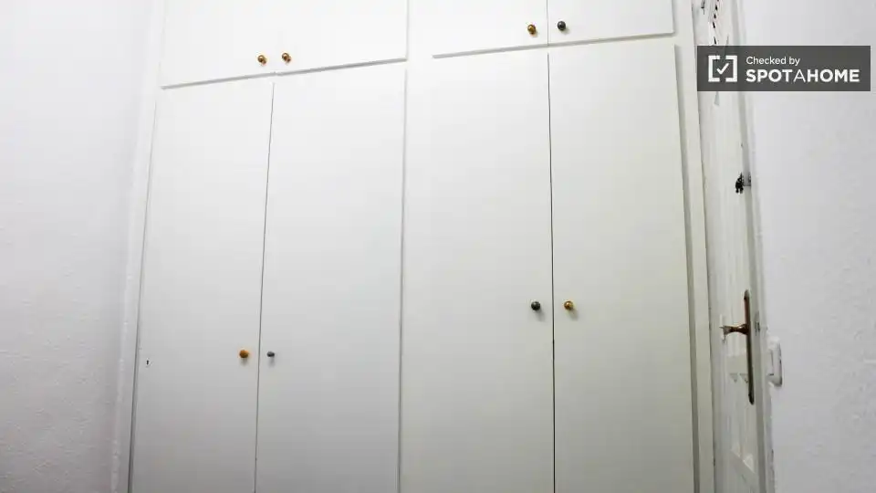 Room in El Raval