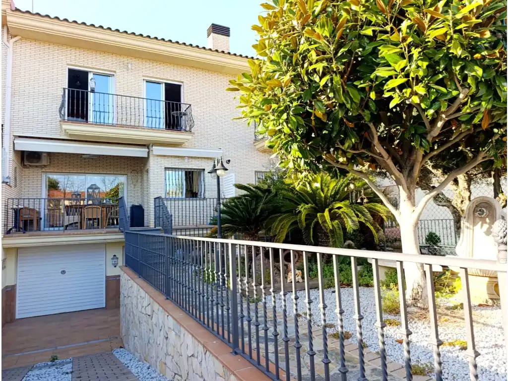 Casa en venta en Calle Vatica, imagen 2