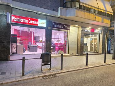 Business premises for sale in Avenida de Francesc Macià