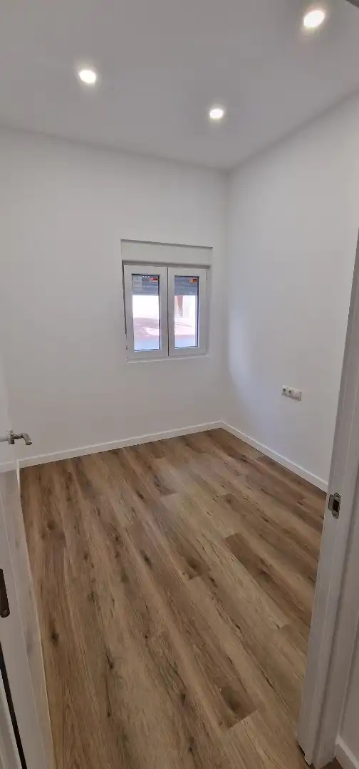 Habitación de Planta baja en venta en La Llagosta con Aire acondicionado, Calefacción y Parquet