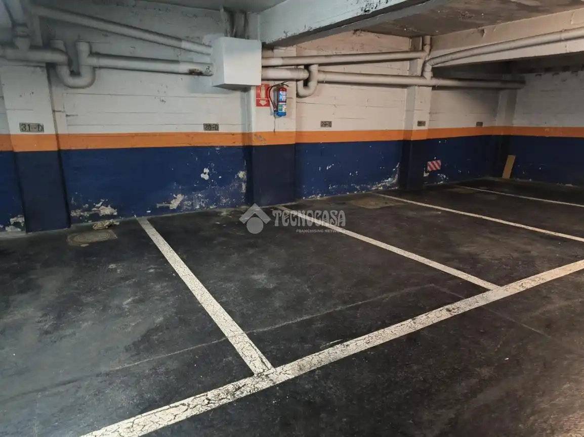 Aparcament de Garatge en venda en Bilbao 