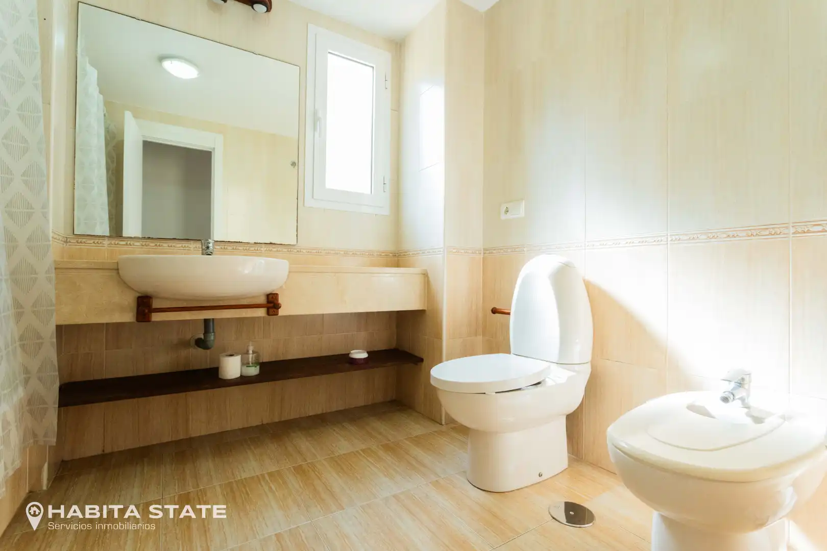 Baño de Apartamento en venta en El Ejido con Terraza, Amueblado y Horno