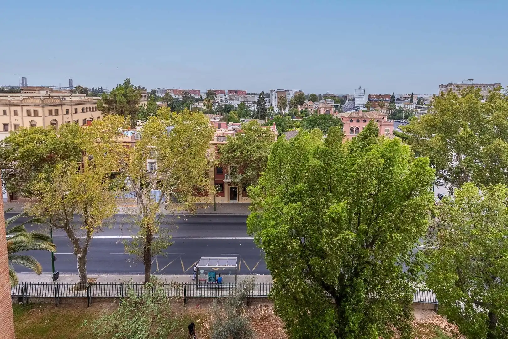 Exterior view of Flat for sale in Sevilla  with Air Conditioner, Heating and Private garden