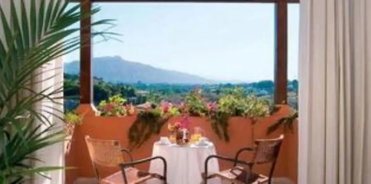 Terrace of Flat for sale in Benahavís  with Air Conditioner, Heating and Private garden