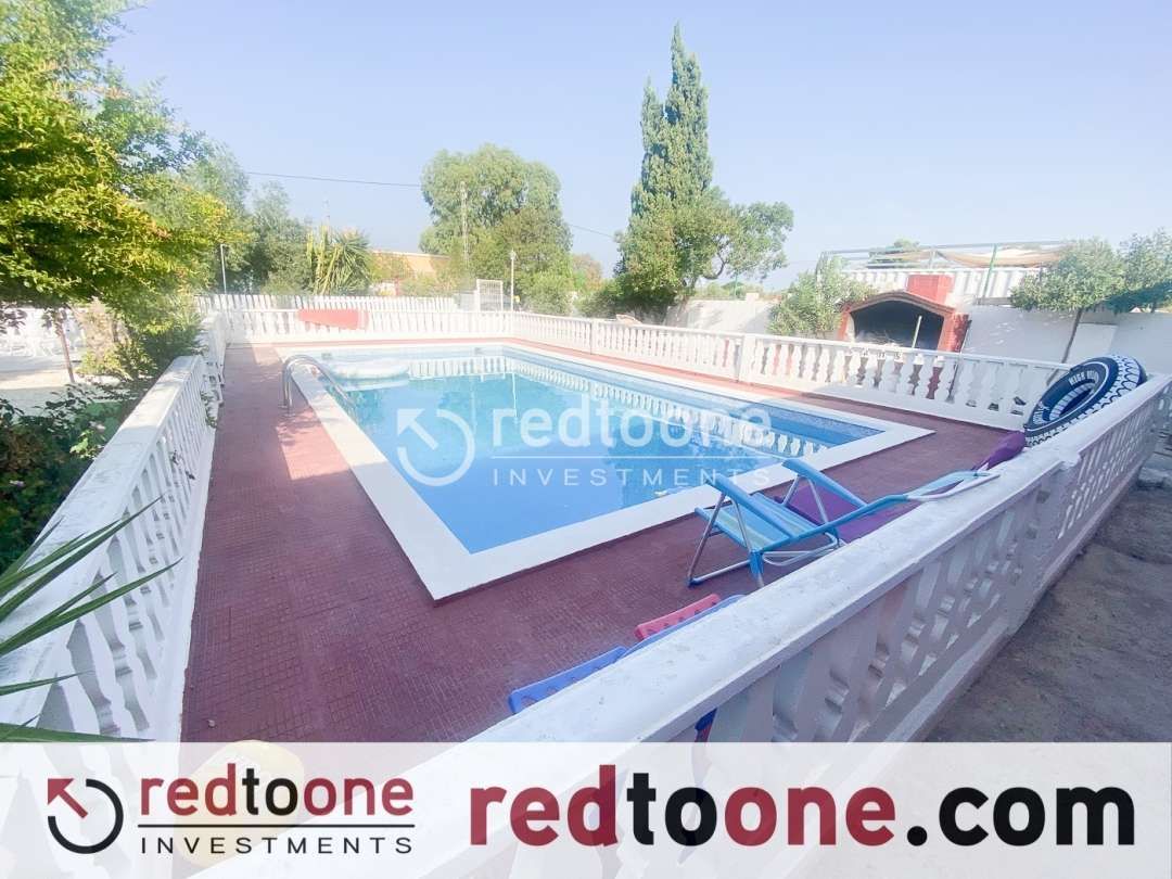 Piscina de Casa o chalet en venta en Elche / Elx con Jardín privado, Terraza y Trastero