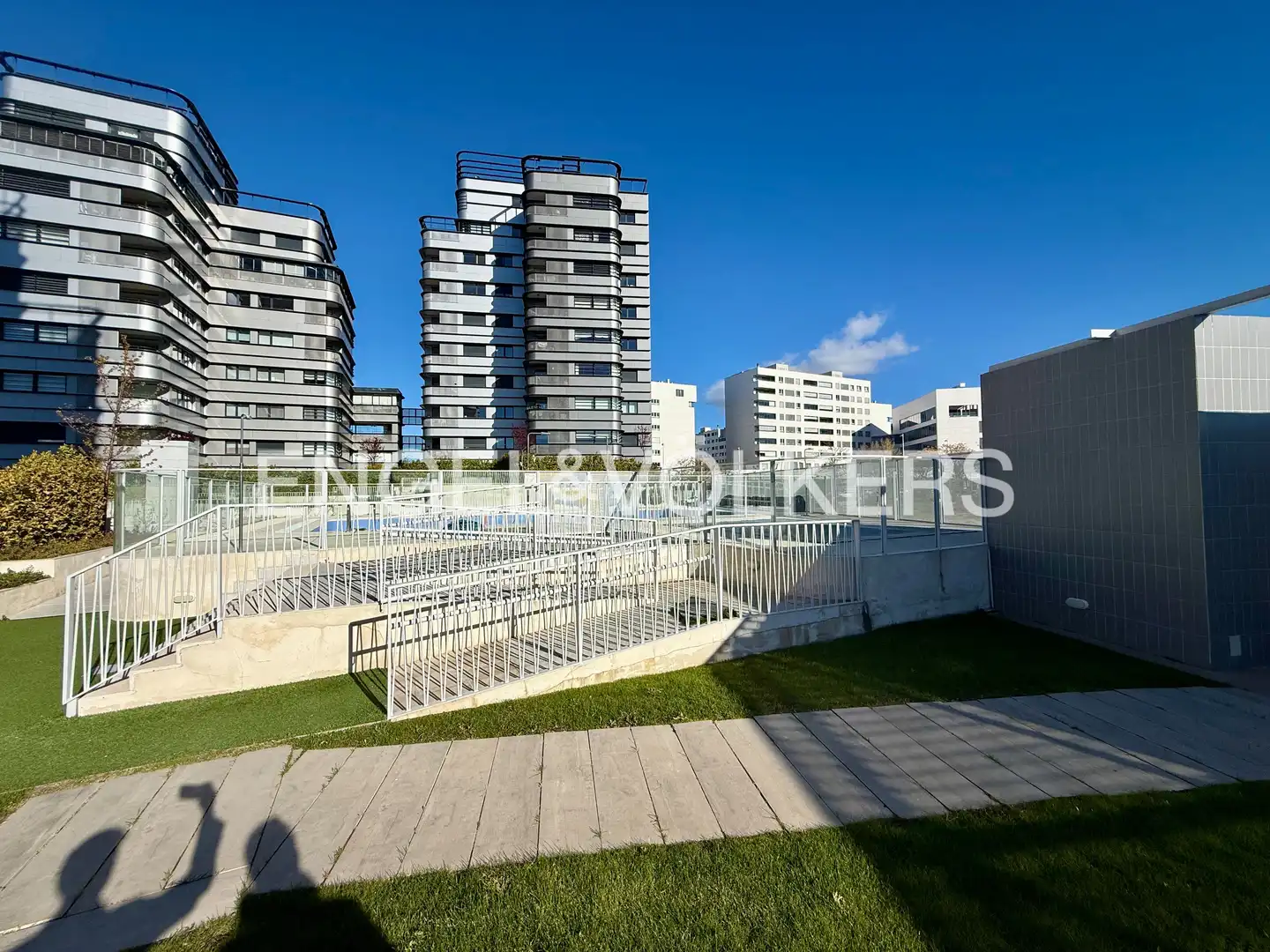 Exterior view of Flat for rent in Madrid  with Air Conditioner, Heating and Terrace