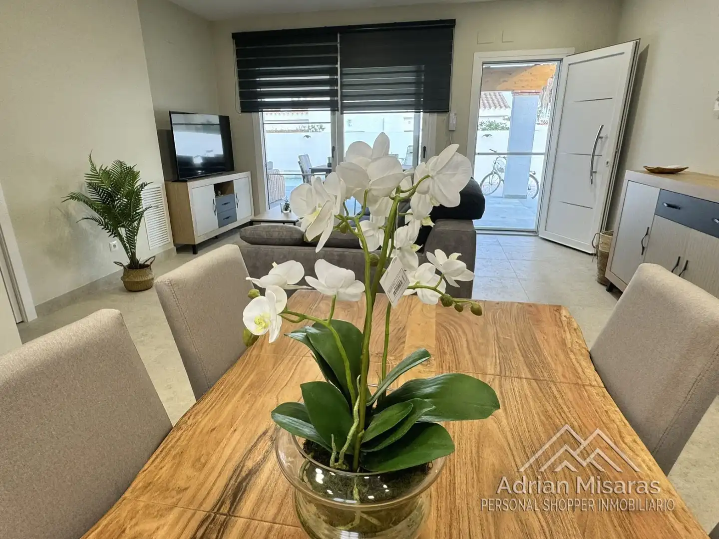 Dining room of Houses for sale in Deltebre  with Air Conditioner, Heating and Storage room