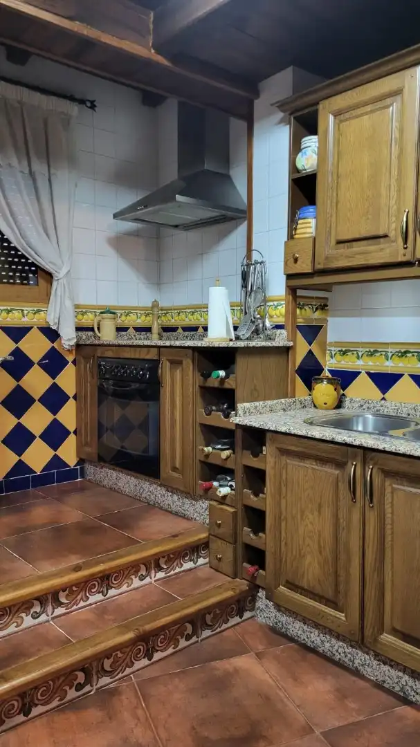Buildings for sale in La Iruela