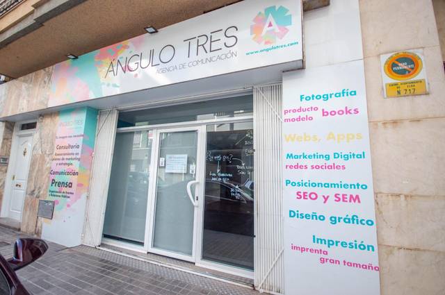 Local comercial en Alquiler en Plaza Castelar - Mercado Central