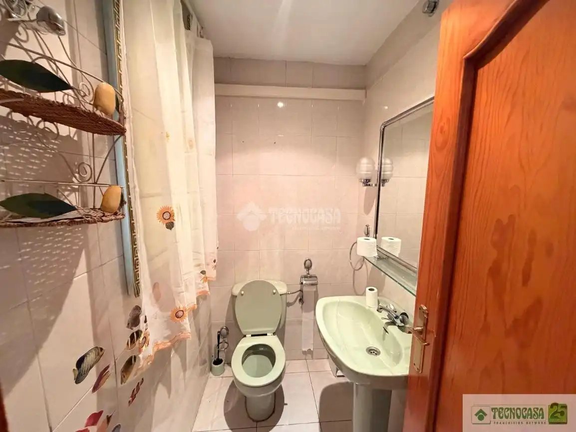 Baño de Piso en venta en Ciudad Real con Aire acondicionado y Balcón