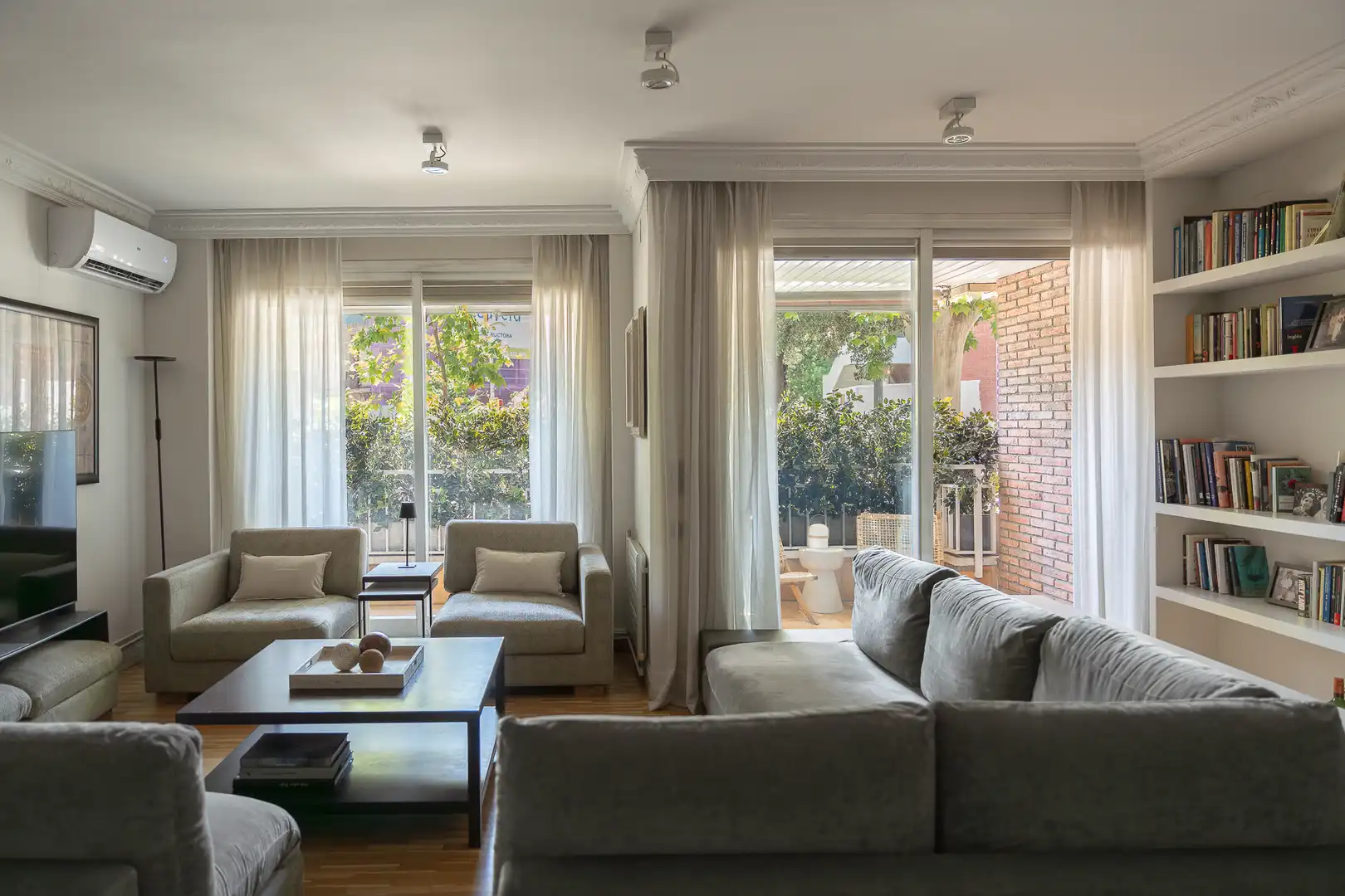 Living room of Flat for sale in Barcelona  with Air Conditioner and Terrace