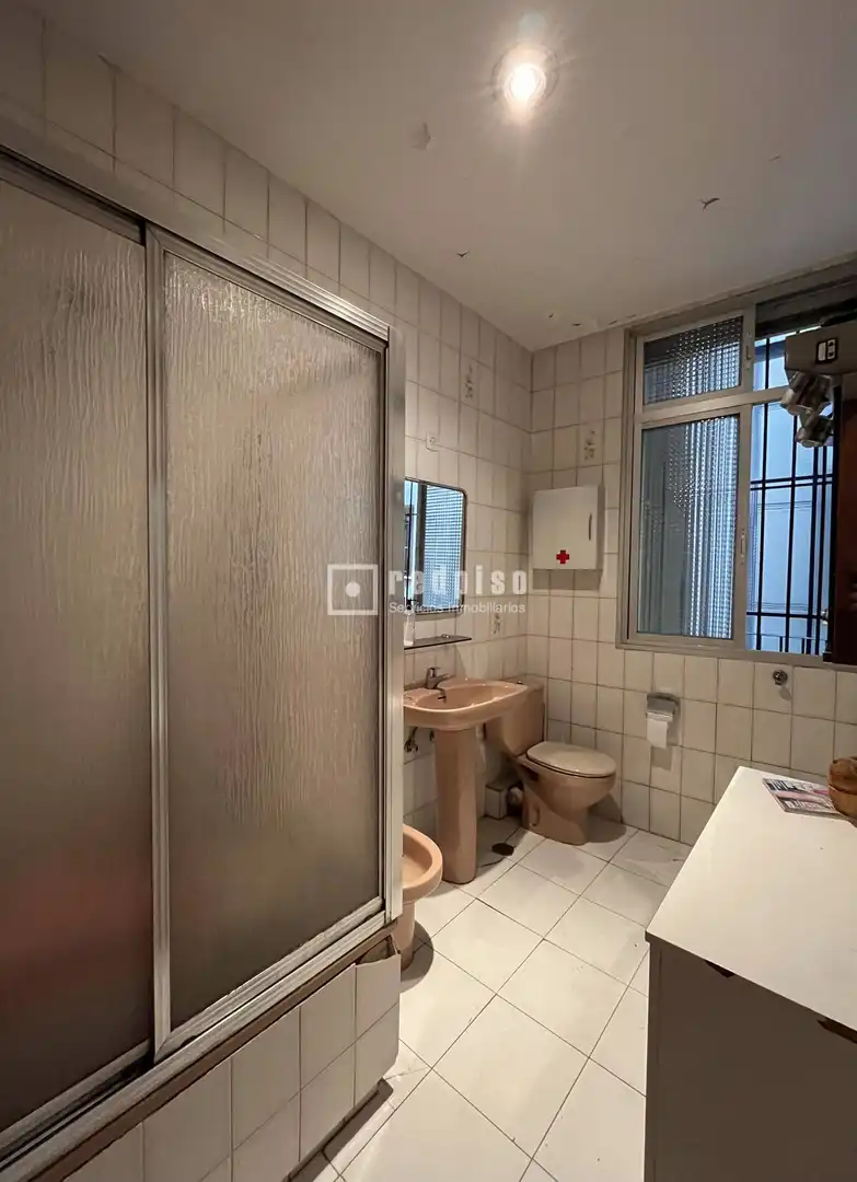 Bathroom of Flat for sale in Madrid  with Heating, Terrace and Furnished