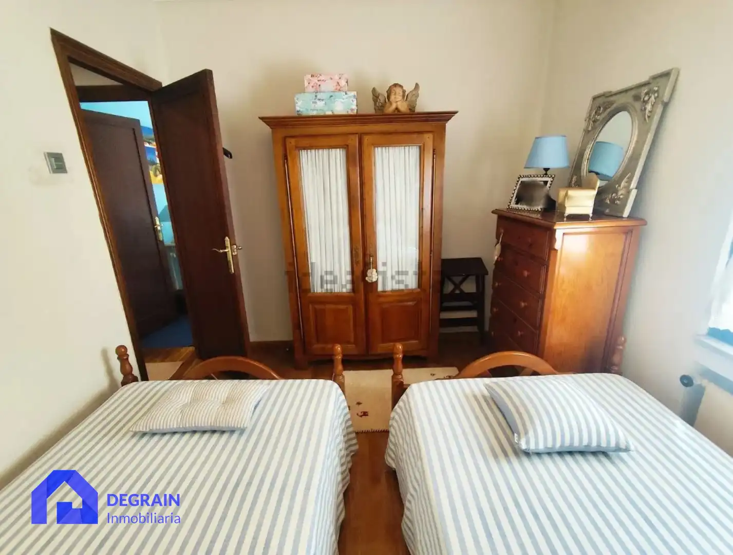 Bedroom of Flat for sale in Mieres (Asturias)  with Heating and Parquet flooring