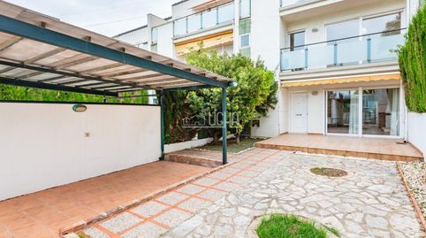 Foto 2 de Casa adosada en venta en Mas Camarena, Bétera