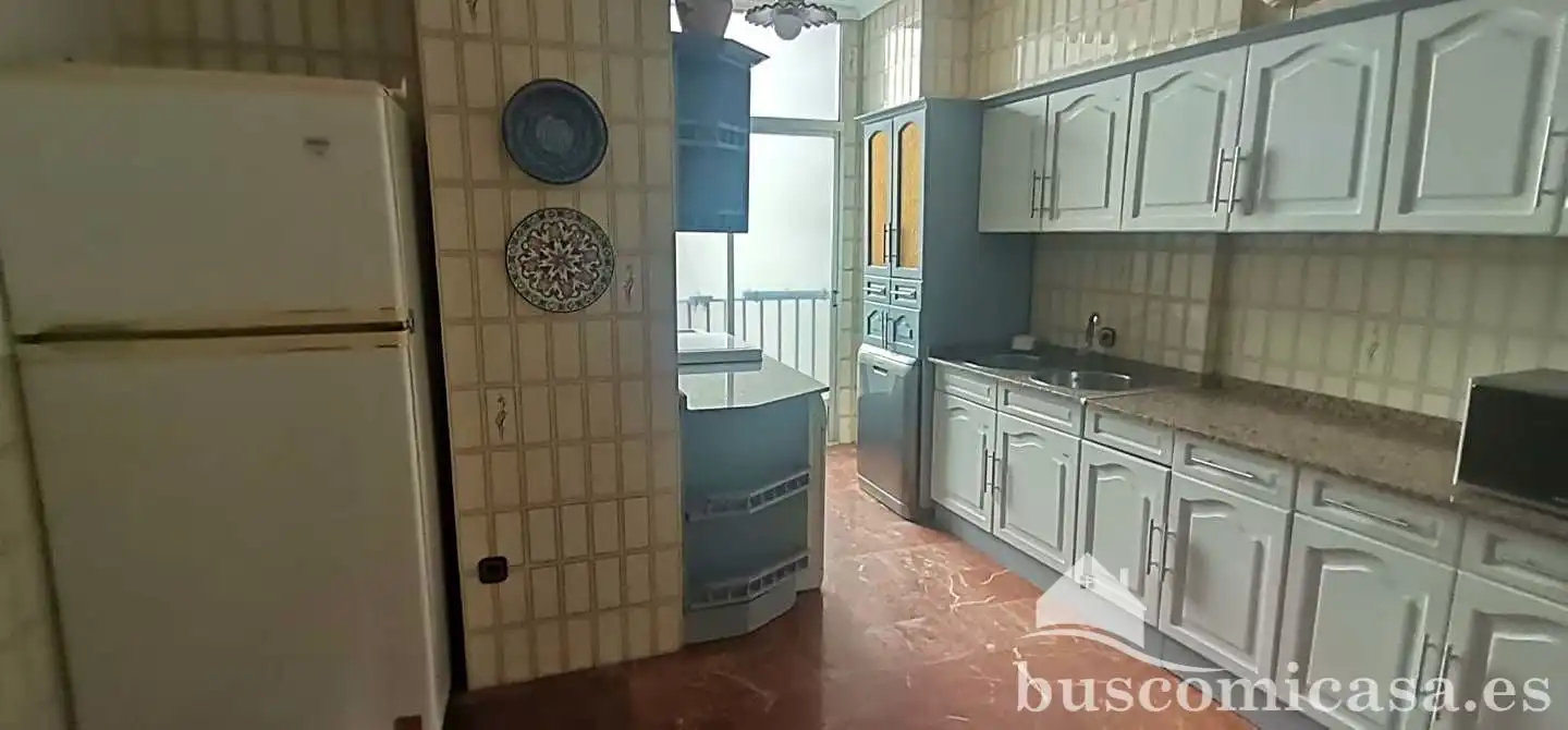 Piso de alquiler en Constitución, Linarejos