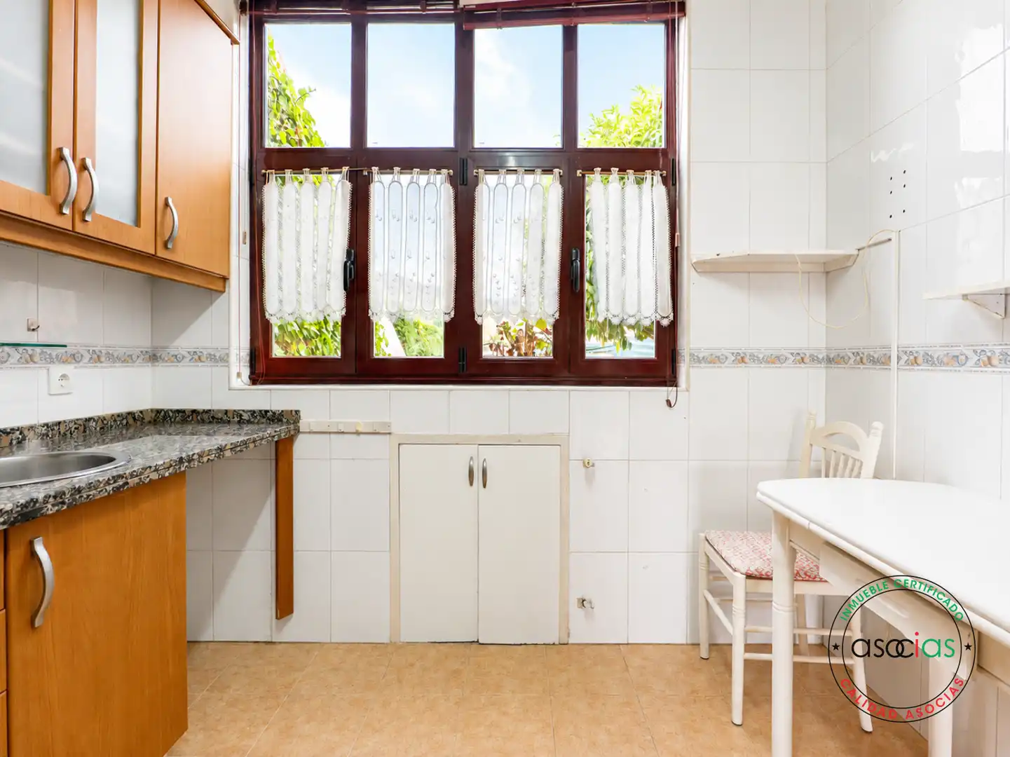 Kitchen of Detached homes for sale in Gijón   with Heating, Private garden and Parquet flooring