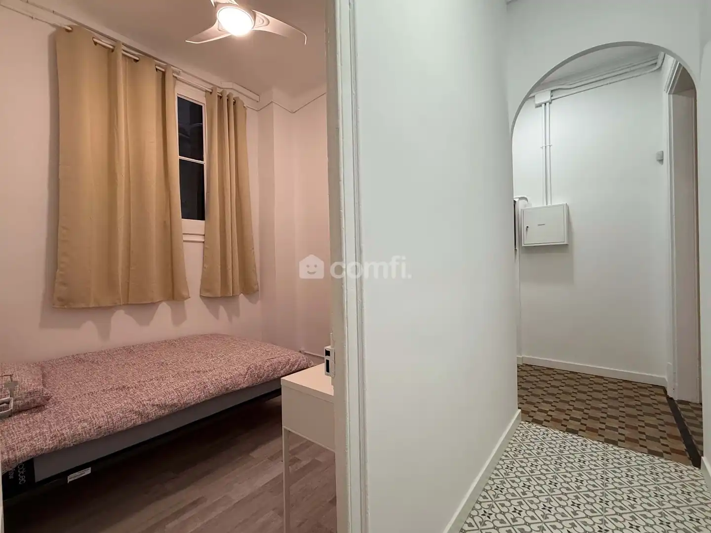 Habitación de Piso para compartir en Barcelona con Amueblado