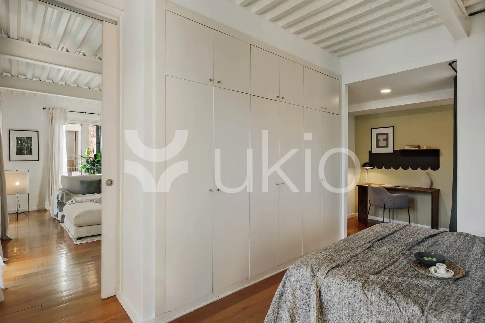 Schlafzimmer von Wohnungen zur Miete in Barcelona mit Klimaanlage, Heizung und Möbliert