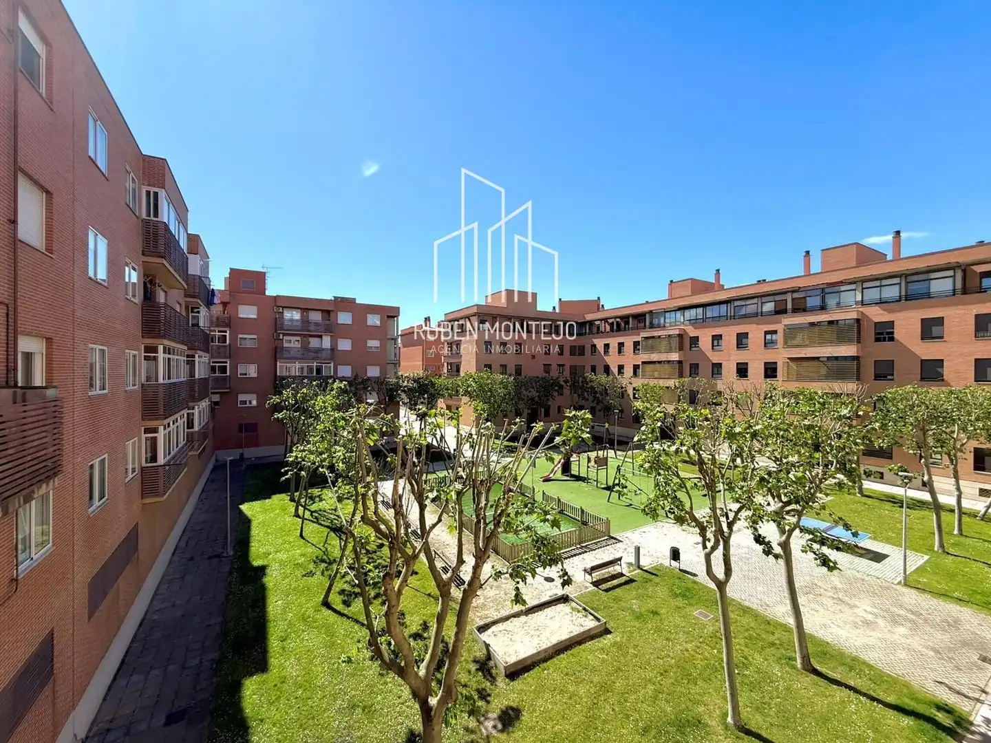 Exterior view of Flat for sale in Salamanca  with Heating, Terrace and Storage room