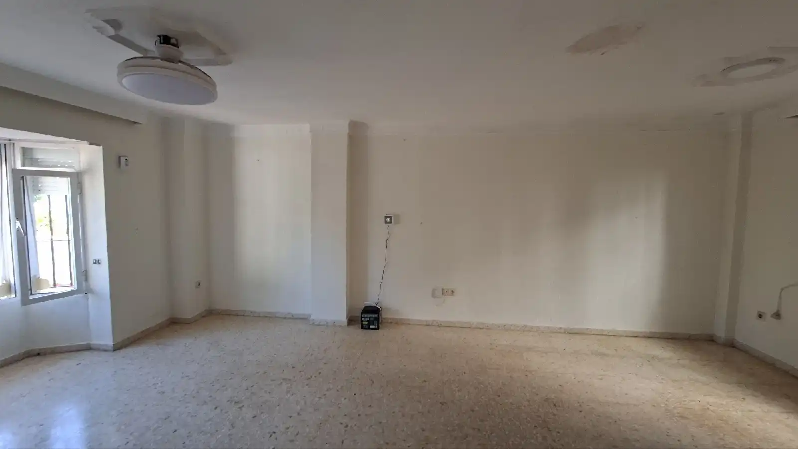 Casa aparellada en venda a C/ Pajares, imagen 4