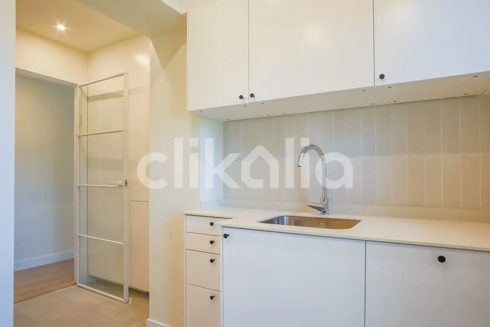 Küche von Wohnung zum Verkauf in Madrid mit Klimaanlage, Heizung und Terrasse