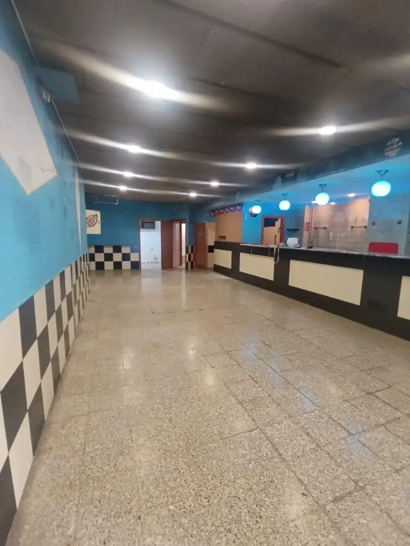 Local comercial de lloguer a Estació del Nord, imagen 7
