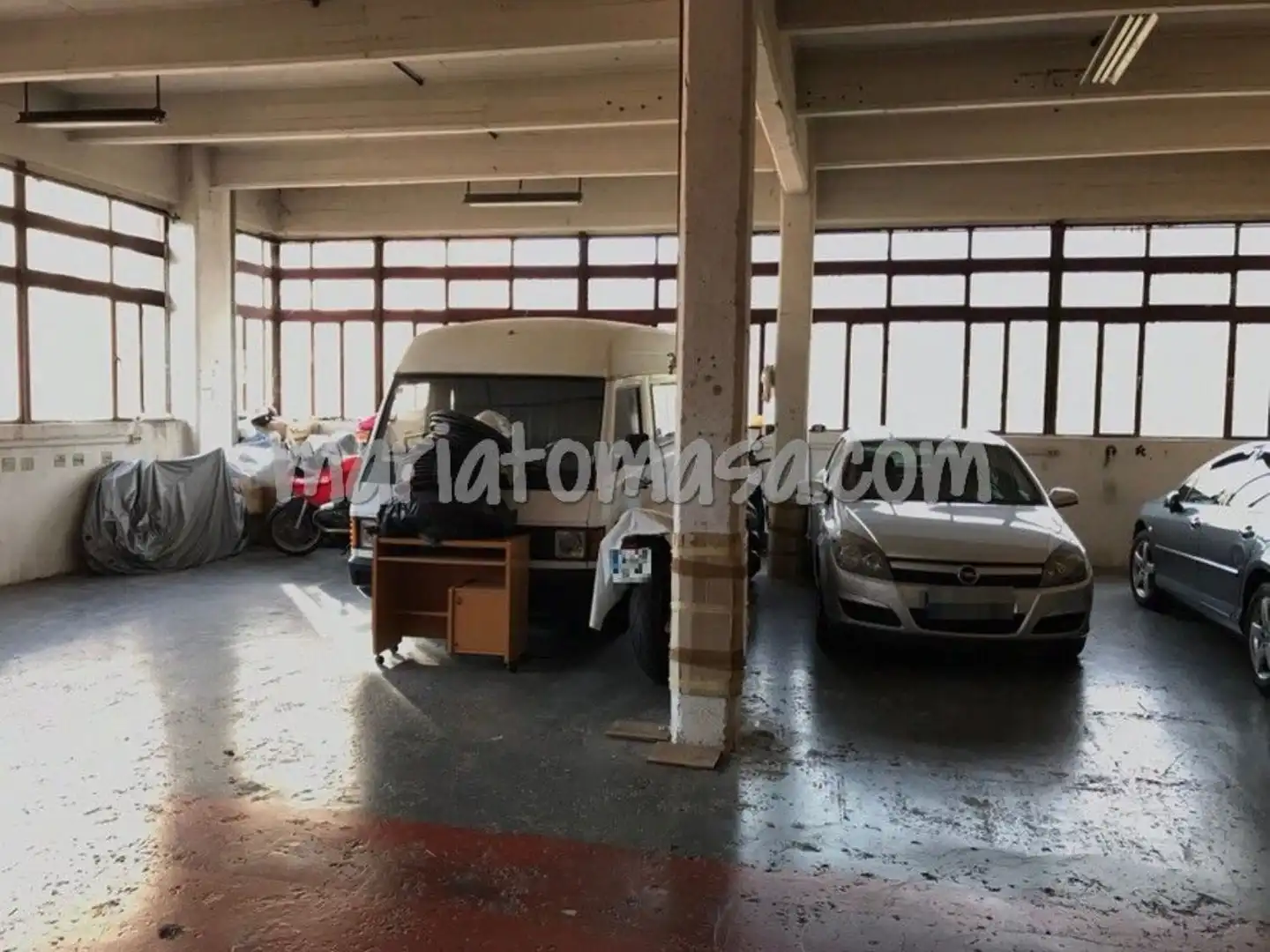 Parking de Nave industrial en venta en Bilbao 