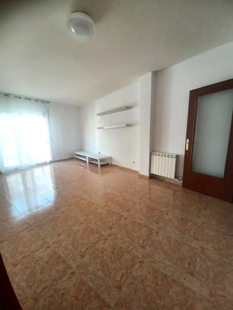 Sala de estar de Ático en venta en Sant Andreu de la Barca con Calefacción, Terraza y Trastero