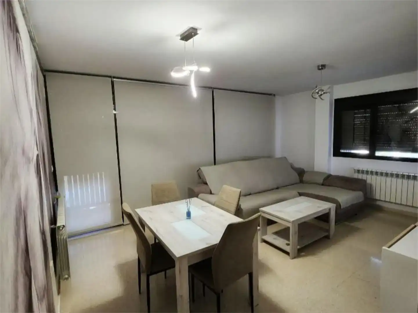 Sala d'estar de Pis per a compartir en Albacete amb Jardí privat, Moblat i Balcó